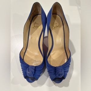 Christian Louboutin Blue suede knotted heels - Size 40 (US 10)